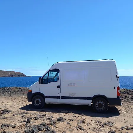 Kemping Furgoneta Camperizada Alta Costa Teguise
